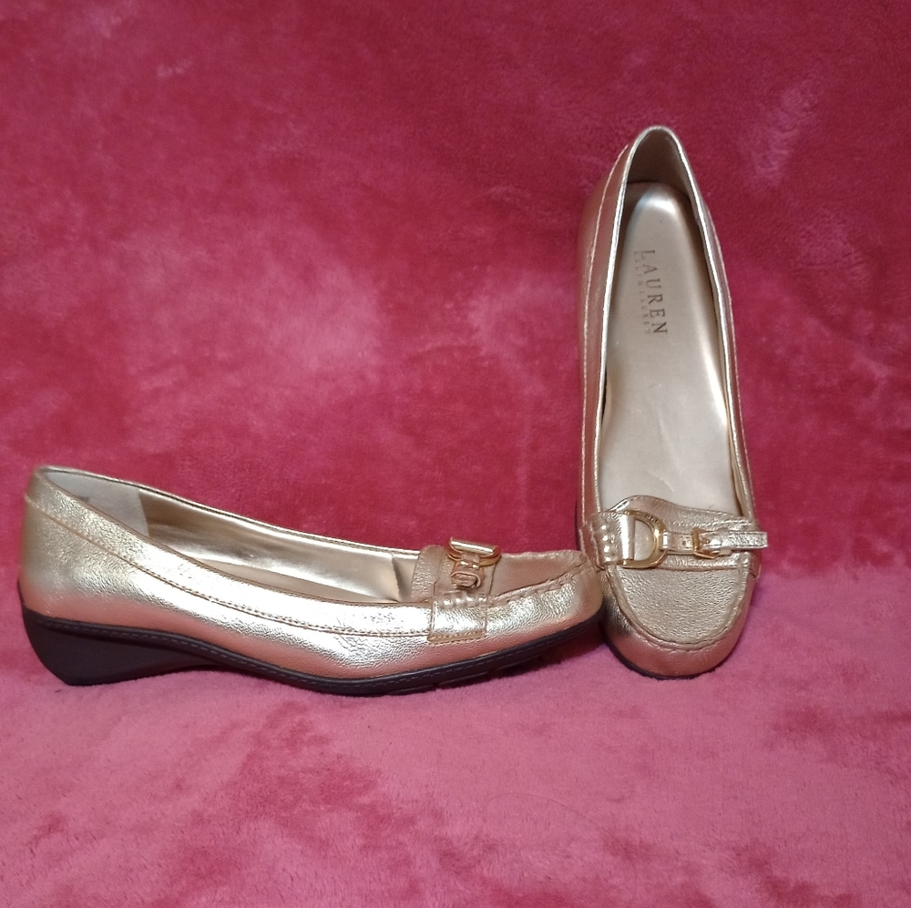 Ralph Lauren Gold Leather Loafer EUC size 8.5